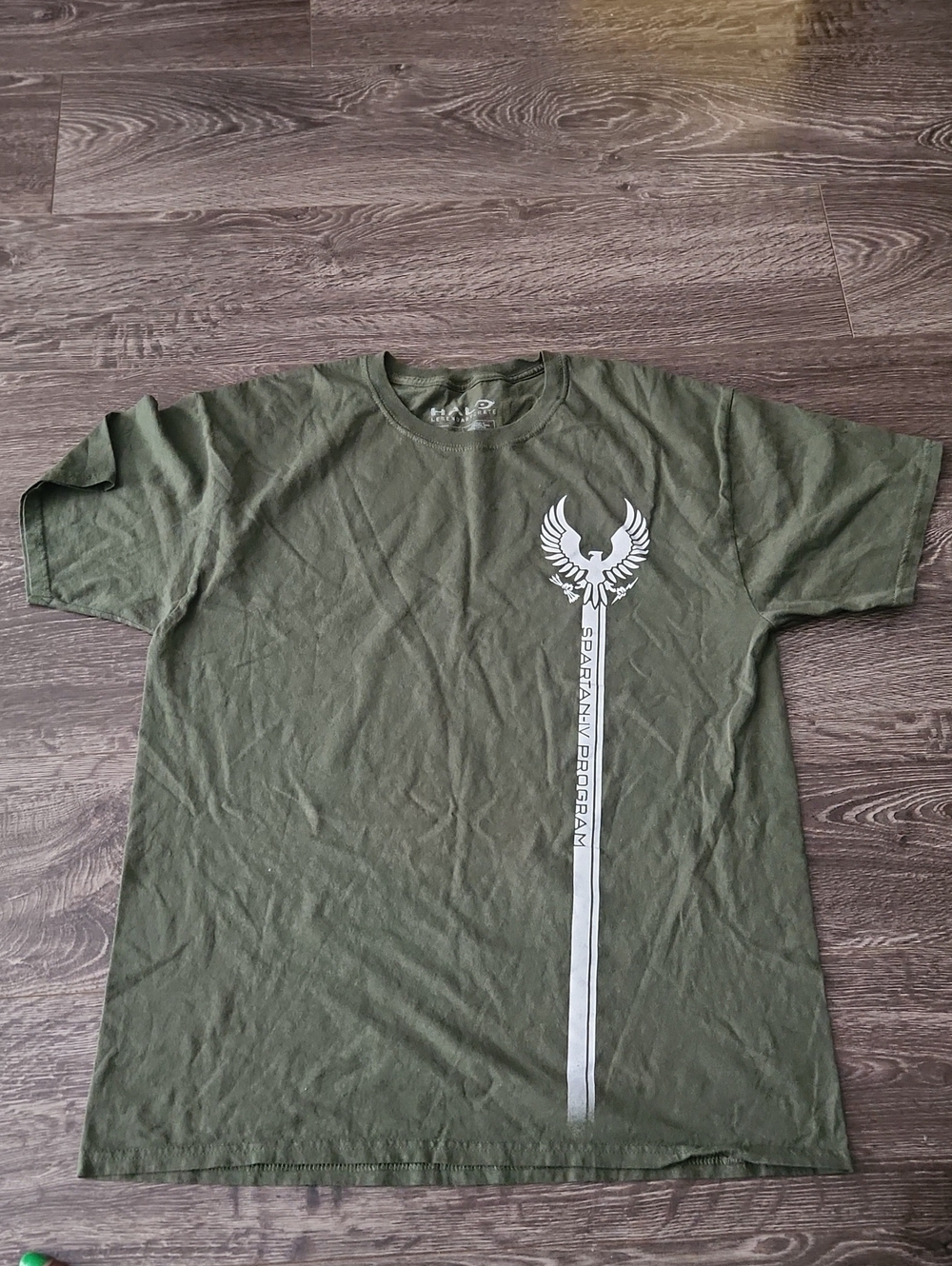 Halo Spartan - Men's T-Shirt LARGE - Loot Crate 100% Cotton